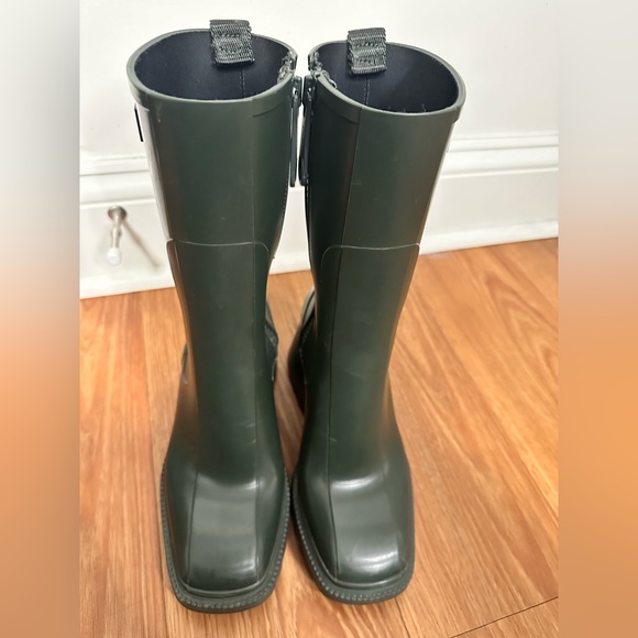 Chloe Betty Boots - Picture 2 of 9